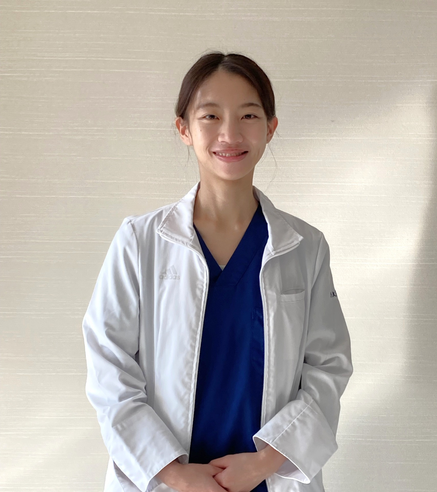 洪 敏莎